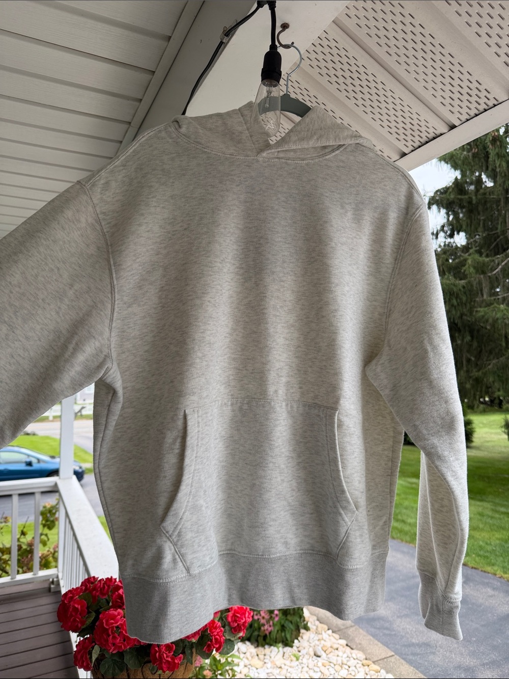 Old Navy Light Gray Men's Pullover Hoodie